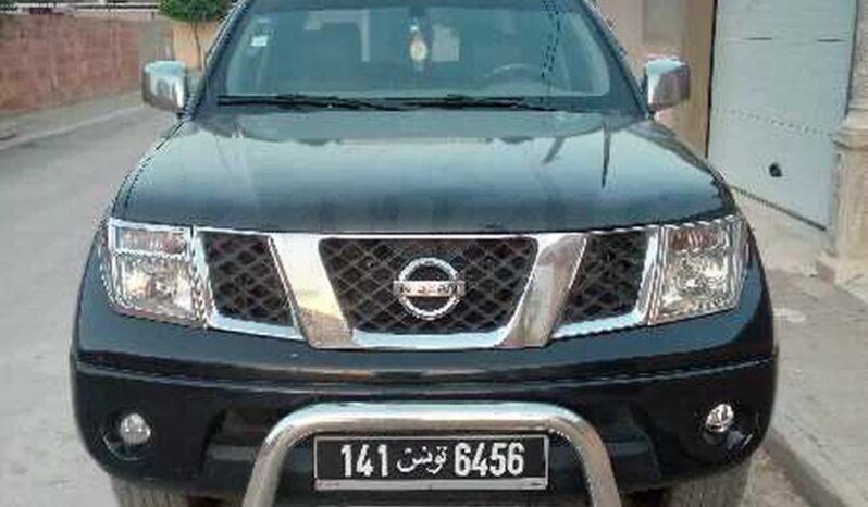 A VENDRE nissan Navara le 10cv tel 23414111 complet