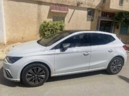 voiture ibiza excellence 1ère main complet