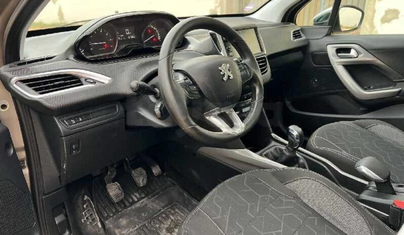 A vendre ou échange Peugeot 2008 tout option TELE 22820790 complet