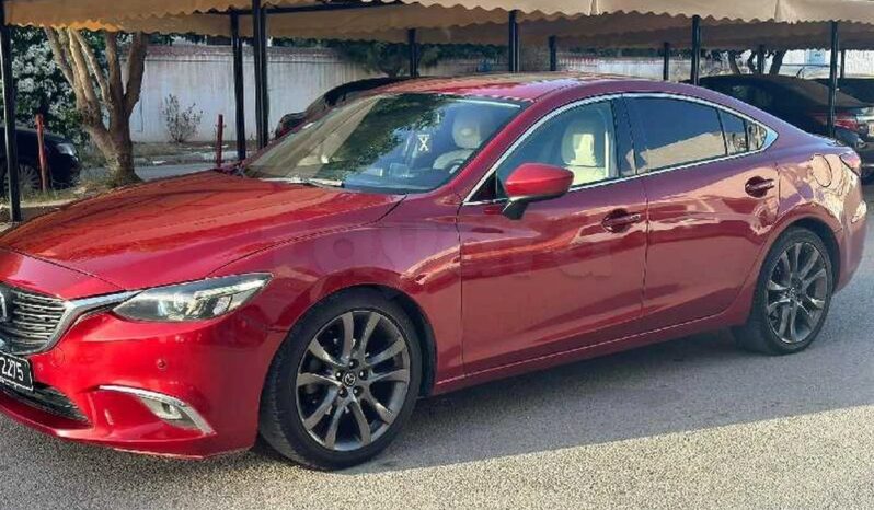 Je mets en ventes ou à échanges une Mazda 6 Sky active hi-grade Boîte automatique Digitale controle 250 000 km Anne 2016 9cv essence La voiture et très bien équipé Climatronique Caméra de recule et aide stationnement Parc pilote Toit ouvrant Siège électrique Interieur cuir Gente par 19 Phares avant full led et bi-xnon Feux arrière full led complet