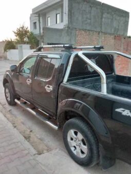 A VENDRE nissan Navara le 10cv tel 23414111 complet