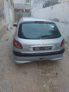 Voiture Peugeot 206