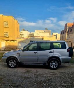 A vendre NISSAN TERRANO PHASE 3 TELE 25 483 210﻿ complet