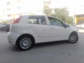 A VENDRE fiat grande pop