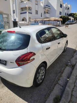 Peugeot 208 complet