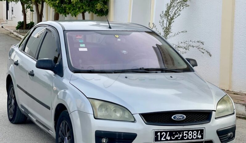 A VENDRE ford focus complet