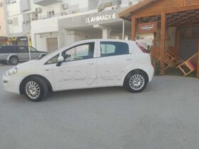 A VENDRE fiat grande pop