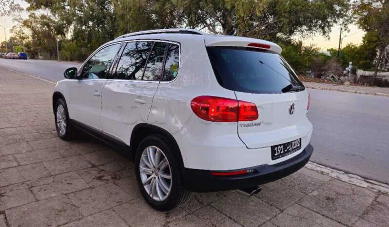 A vendre ou à échanger une Très belle Tiguan 4×4 Pack sport Diesel complet