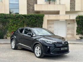 toyota chr Tt option première main avec carnet d’entretien