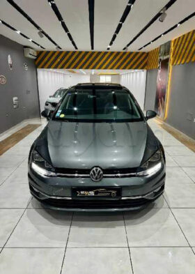 Volkswagen Golf 7 BVA JOIN Restylée Toit Panoramique importée dernière série Full option