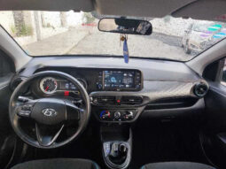 a vendre hyundai i10 1 ère main version high grade full options complet