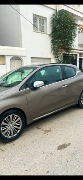 voiture 208 SPORT 1.2 PureTech