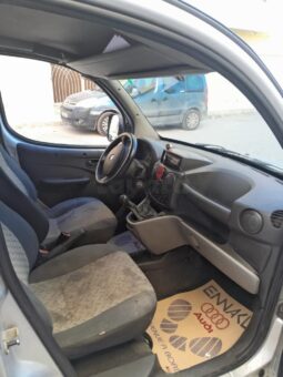 VOITURE A VENDRE 18500DT complet