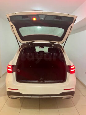 Mercedes Benz GLC 250 année 2017 ( contacter 21 228 518 )