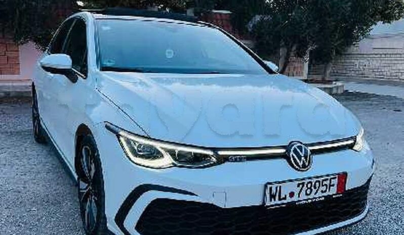 Golf 8 GTE MODÈLE 2021 Full options Voiture en très bonne état complet