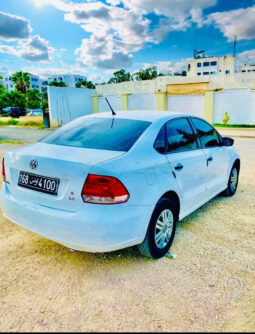 Polo Sedan essence Voiture très propre complet