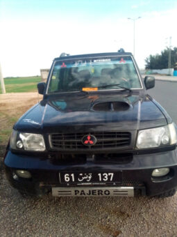 MITSUBISHI PAJERO complet