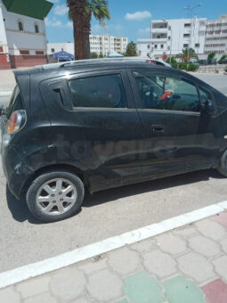 A vendre une belle voiture chevrolet spark complet