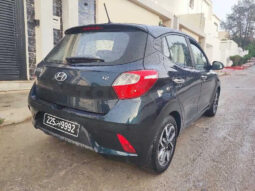 a vendre hyundai i10 1 ère main version high grade full options complet