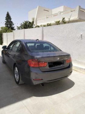 voiture BMW série 3 F30 4 cylindre