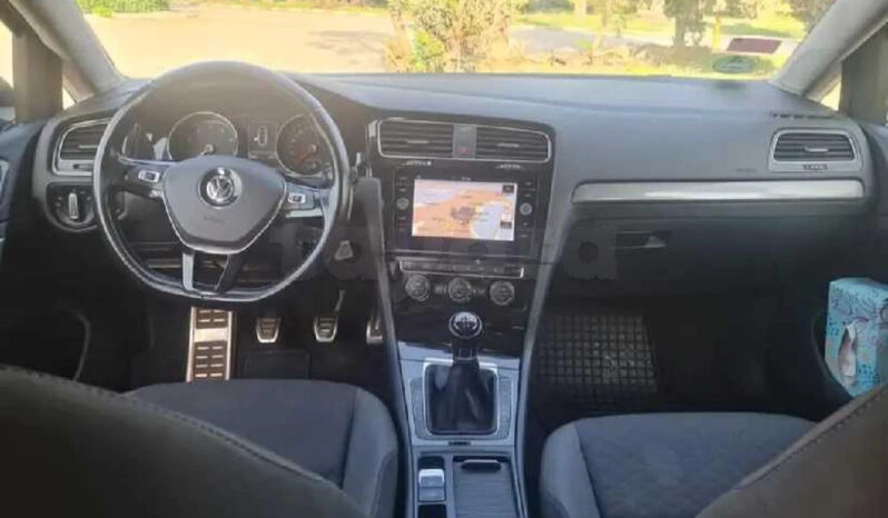 Une Golf 7 À vendre ou échange complet