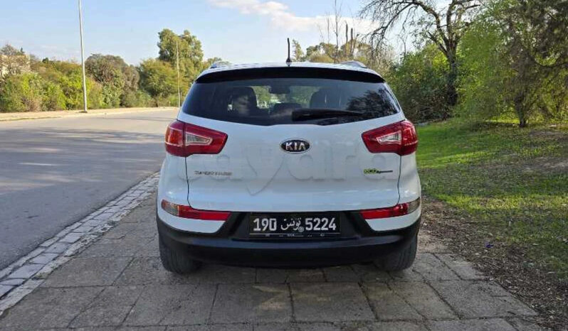 A vendre une Très belle Kia Sportage Diesel 6 complet