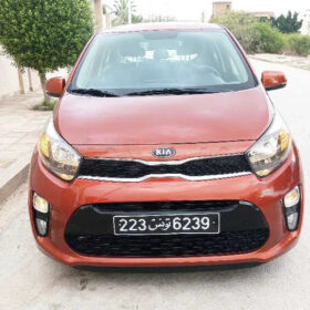 A vendre une très belle kia Picanto première main