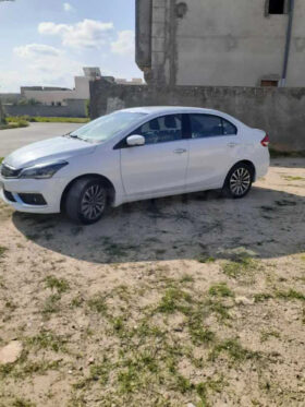 Voiture SUZUKI Ciaz GLX