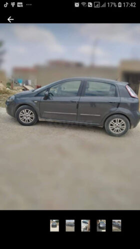 A vendre Fiat grande Punto Evo en bonne état.toutes options