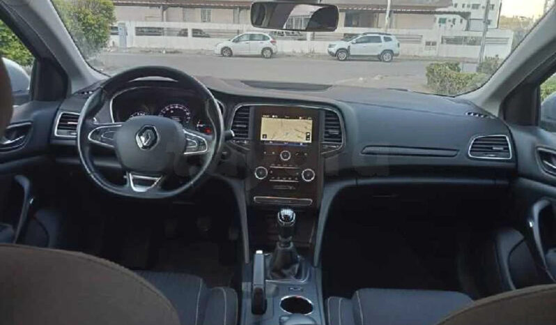 Av Renault Mégane 4 sedan 2 ème main complet