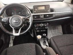 une belle voiture kia picanto boîte automatique toutes options modèle 2020 complet