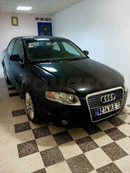 A vends AUDI DIESEL 1.9 complet