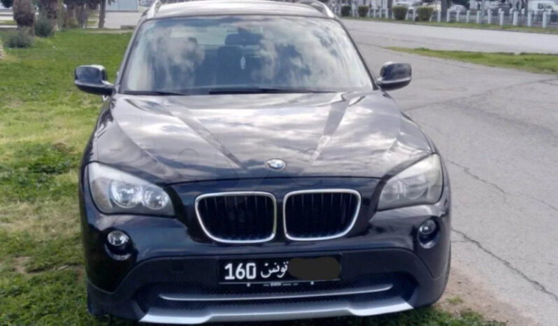 A vendre belle Bmw X150000 complet