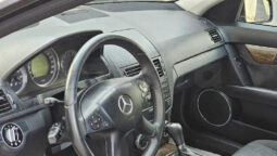 voiture mercedez complet