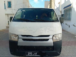 Toyota HIACE complet