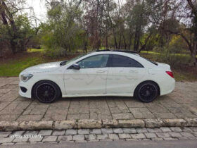 A vendre ou à échanger une Très belle Mercedes CLA 200