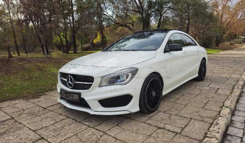 A vendre ou à échanger une Très belle Mercedes CLA 200 complet