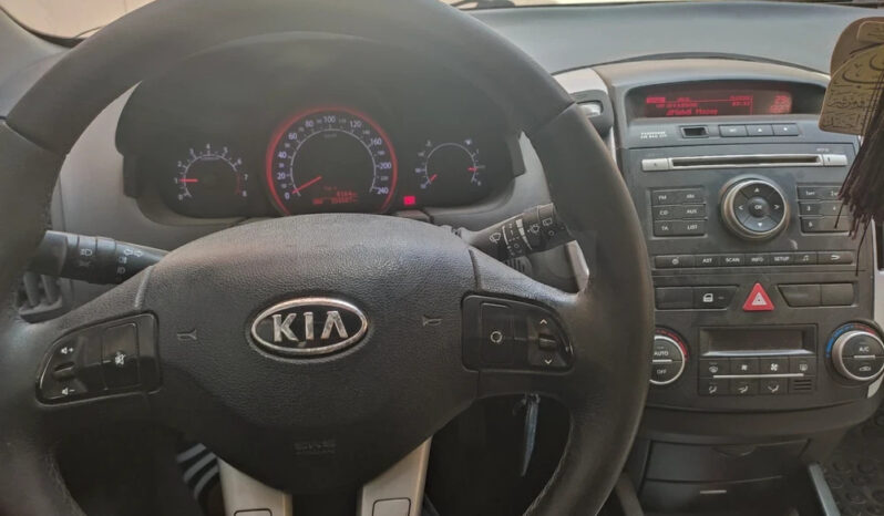 KIA CEED Voiture en état neuf complet