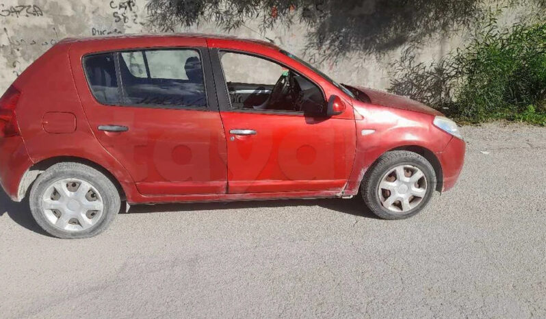 À vendre : Dacia Sandero complet