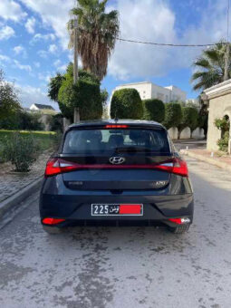 A vendre hyundai i20 complet