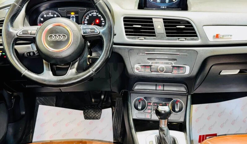 a vendre Audi Q3 Premiere main modeles 2016 complet