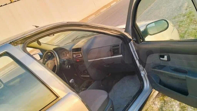 Voiture FIAT SIENA à vendre ndhifa en bonne état complet