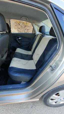 A vendre polo sedan complet