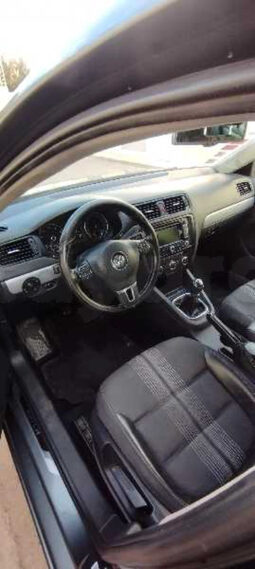 Jetta 4 match 1.2 tsi 6cv boîte 6 premier main jamais touché peinture d’origine km172 Num 22357179 complet