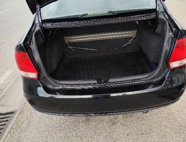 Polo Sedan High Line 1.4 complet