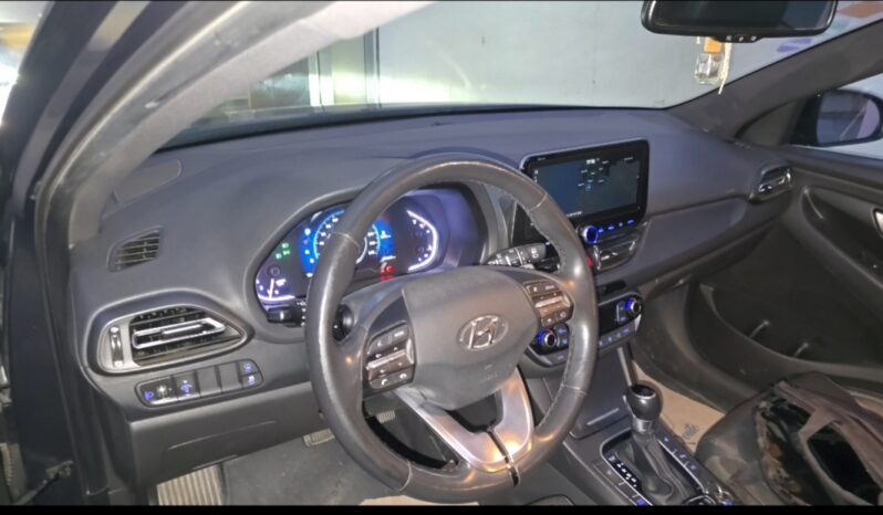 Hyundai i30  52035428 complet