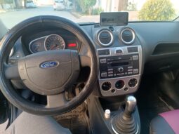 Ford Festa Essence 5 CV complet